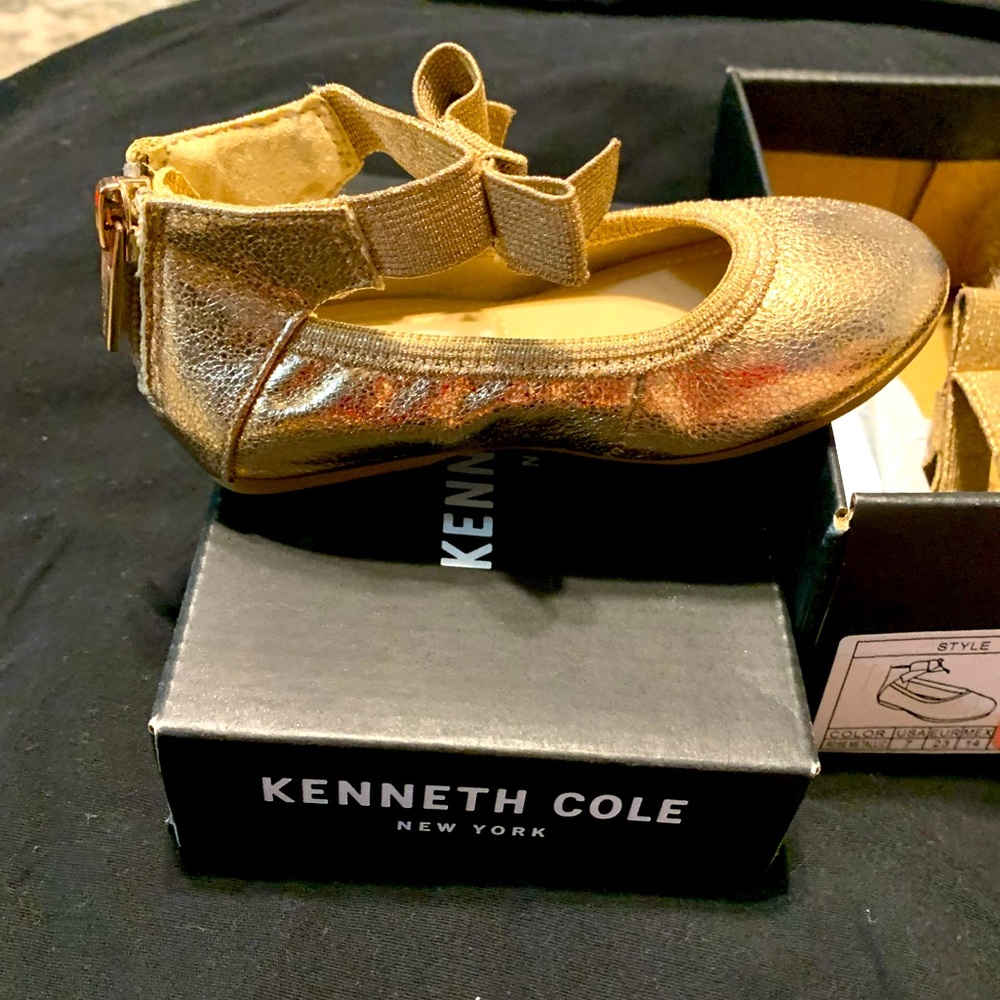 Kenneth Cole rose gold metallic flats